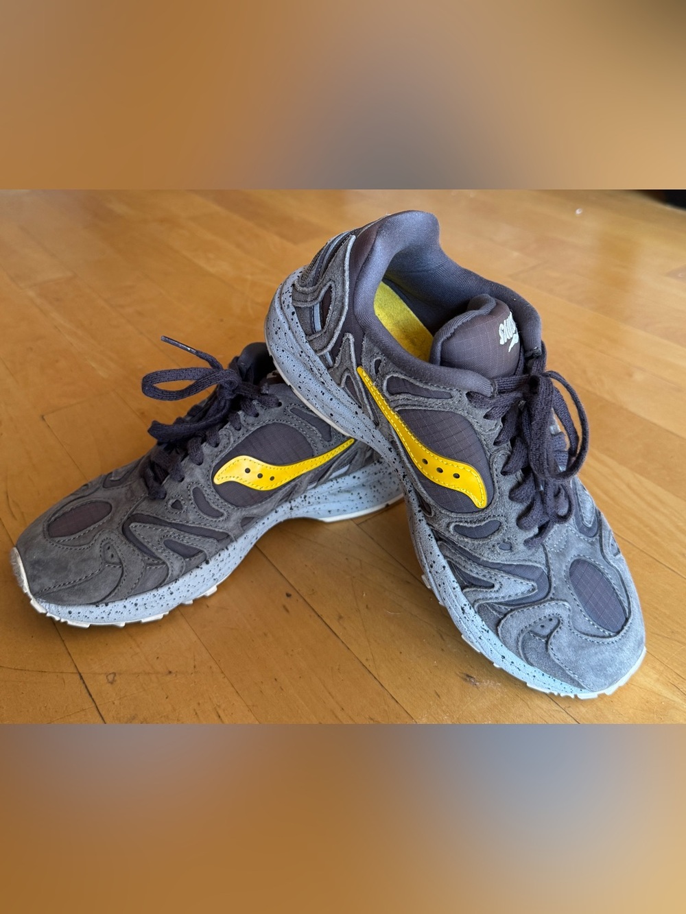 Saucony Grid Azura 2000 sneakers Athletic Running Shoes size 5 “Asphalt”